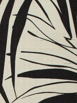 'Majesty Palm' Grasscloth Wallpaper By Wallshoppe - Black 7 'Majesty Palm' Grasscloth Wallpaper By Wallshoppe - Black -Wallpaper Store Wallshoppe Grasscloth Majesty Palm Wallpaper Black Detail