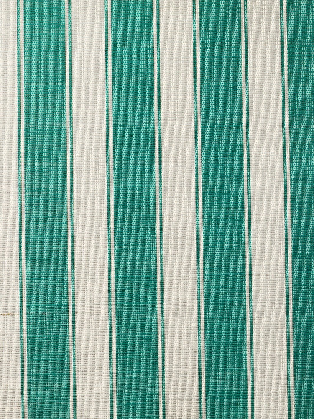 'Ojai Stripe' Grasscloth Wallpaper By Wallshoppe - Green 4 'Ojai Stripe' Grasscloth Wallpaper By Wallshoppe - Green - Image 2